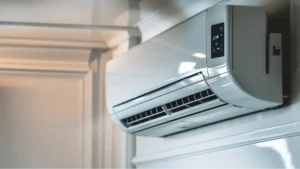 Najlepsze klimatyzatory na cały rok – jak wybrać urządzenie do chłodzenia i grzania?